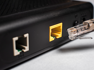 Hackers in Your Home – DNS Hijacking